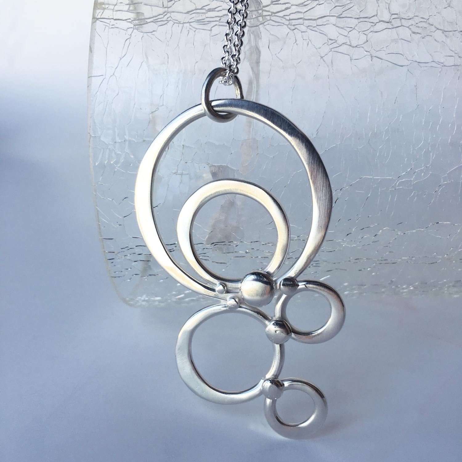 fused circle necklace_3.16a
